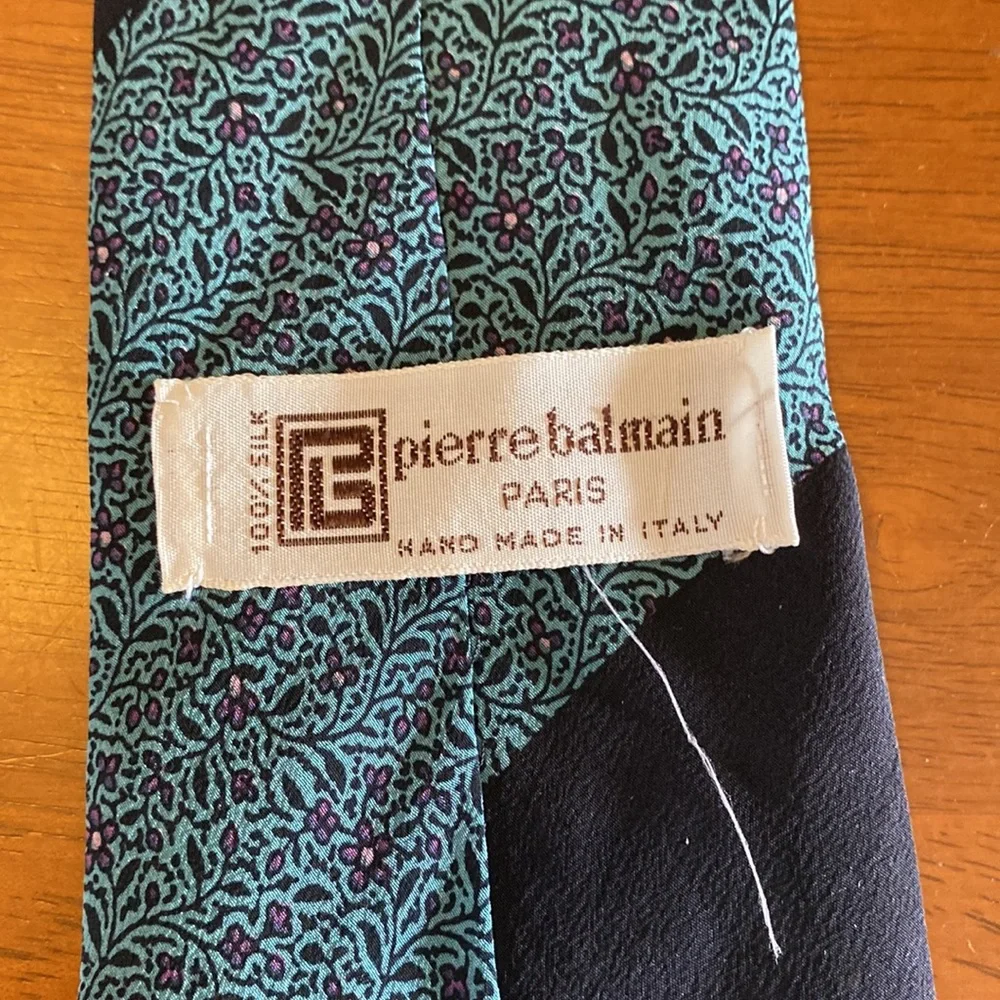 Pierre Balmain Vintage Handmade Tie 100% Silk Made in Italy GUC